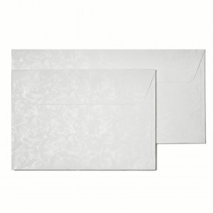 modele kopert ozdobnych - białe róże